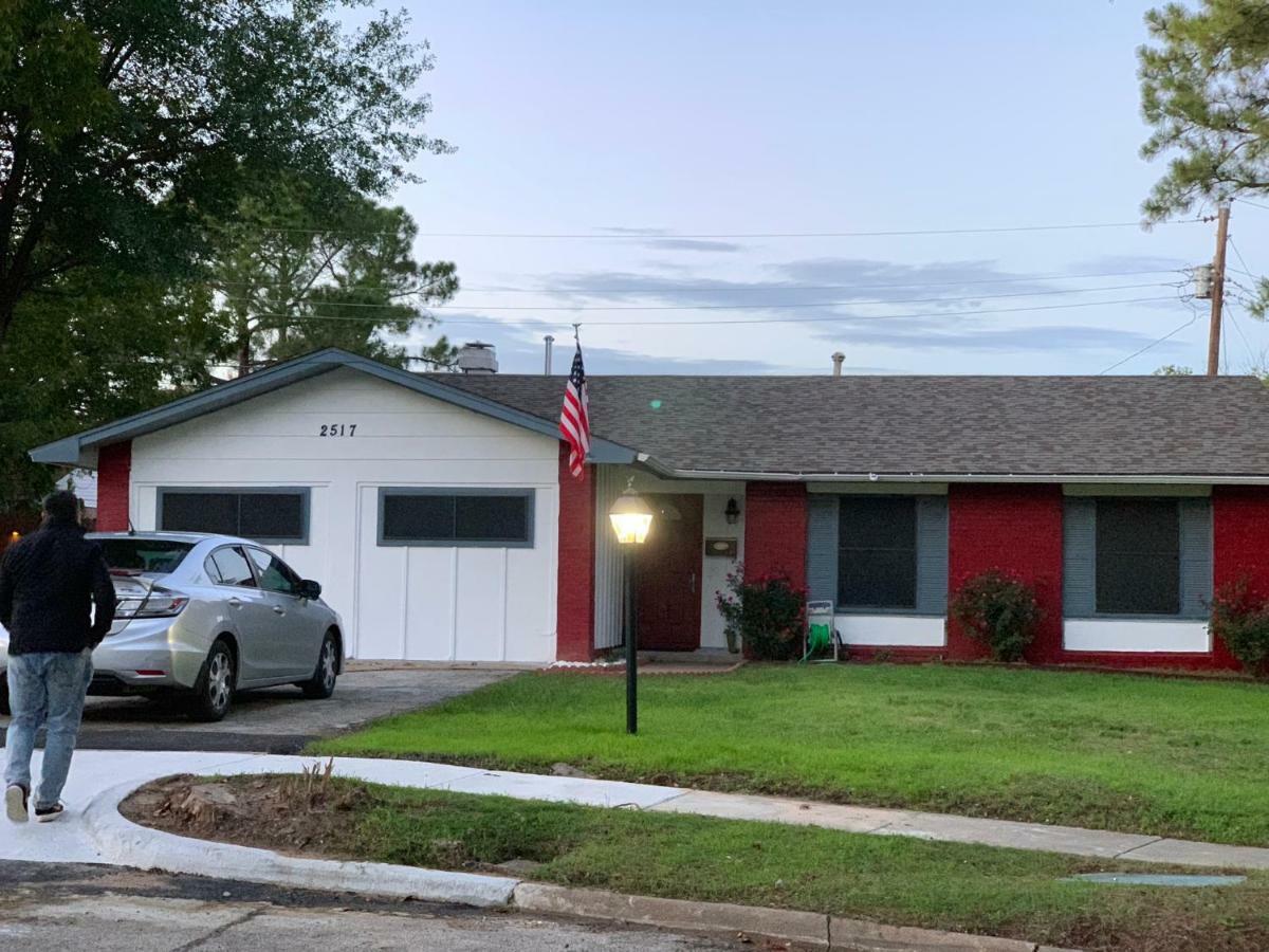 Oasis Near Dfw Airport With Mediterranean Setting 歐文 外观 照片
