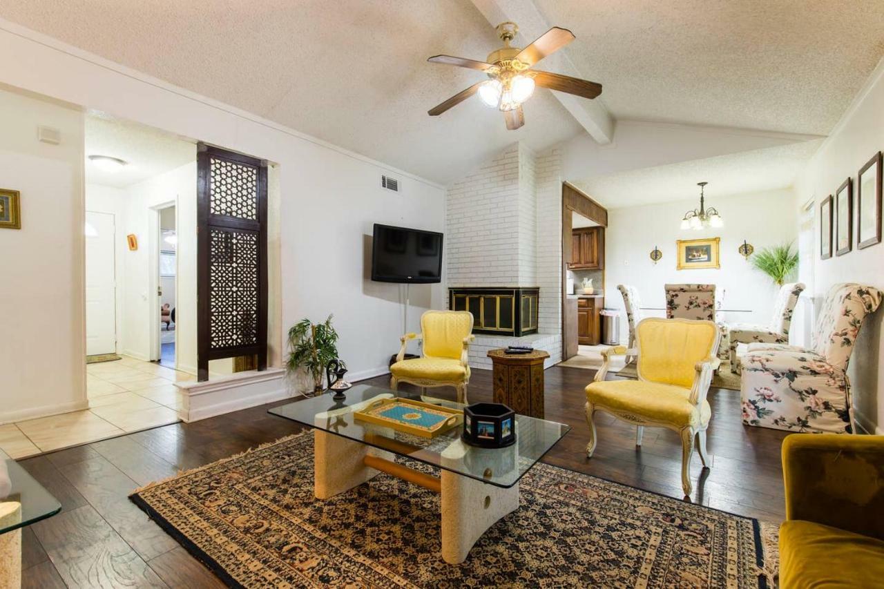 Oasis Near Dfw Airport With Mediterranean Setting 歐文 外观 照片