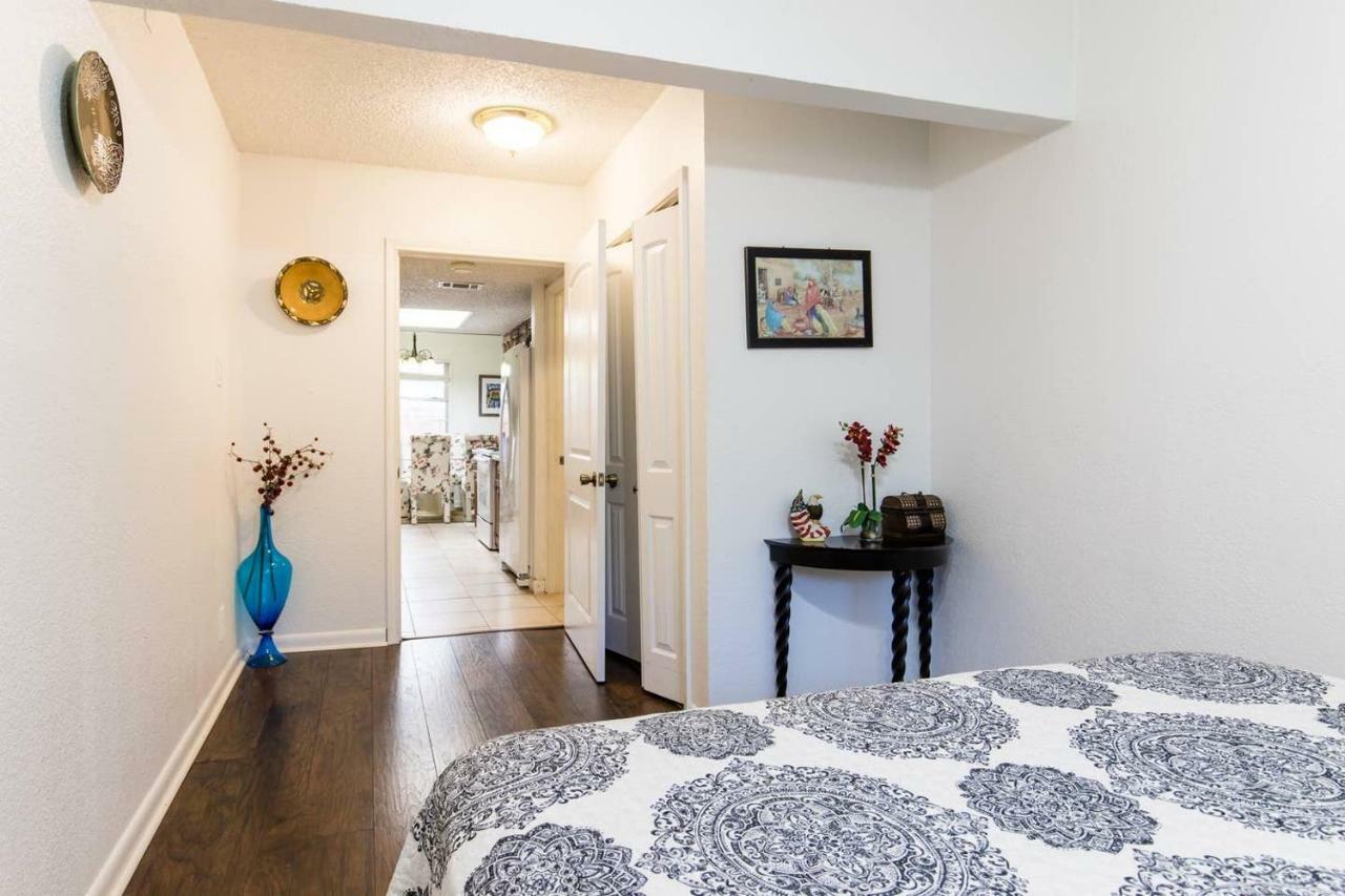 Oasis Near Dfw Airport With Mediterranean Setting 歐文 外观 照片