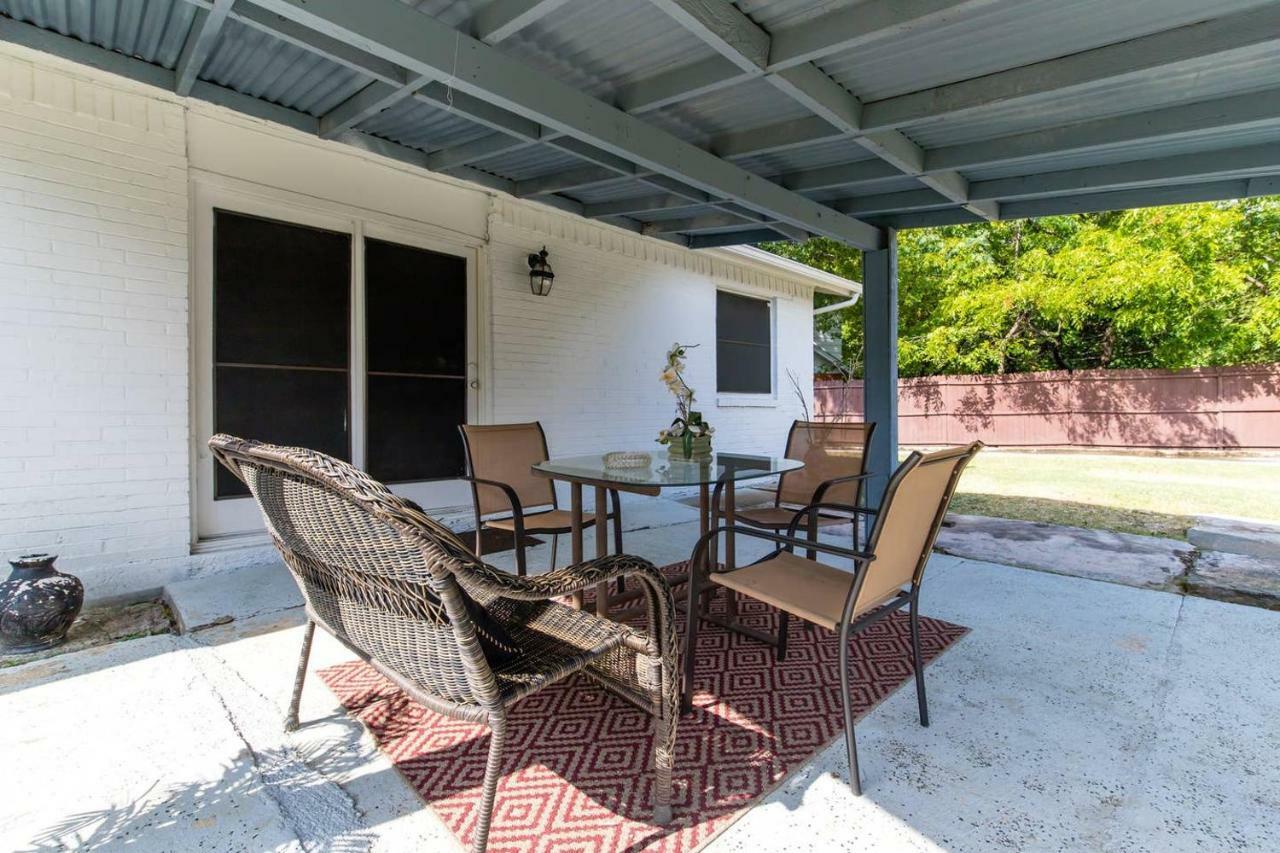 Oasis Near Dfw Airport With Mediterranean Setting 歐文 外观 照片